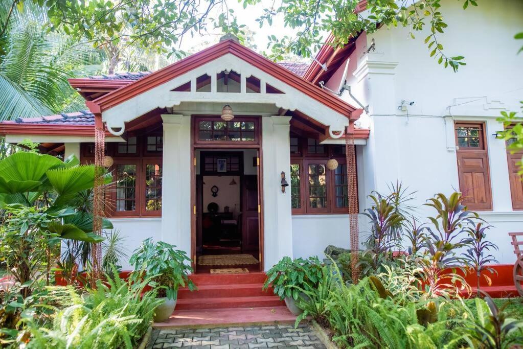 Colonial Residence Kandy Villa Kültér fotó